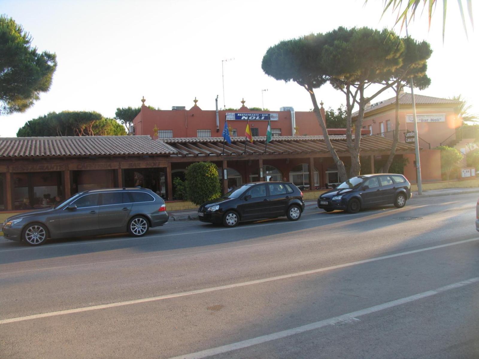 Hostal Noli Chiclana de la Frontera Exterior photo
